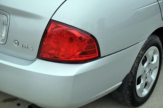 2005 Nissan Sentra E43
