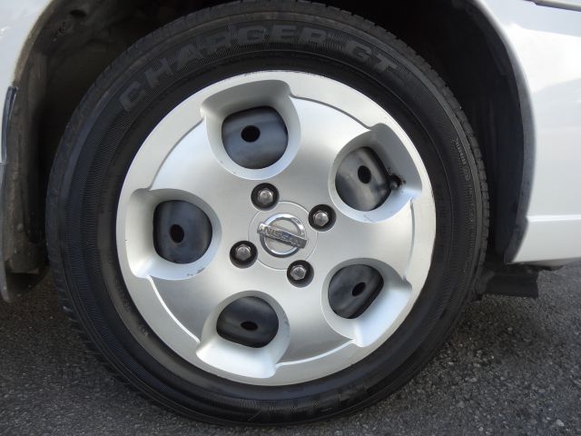 2005 Nissan Sentra E43