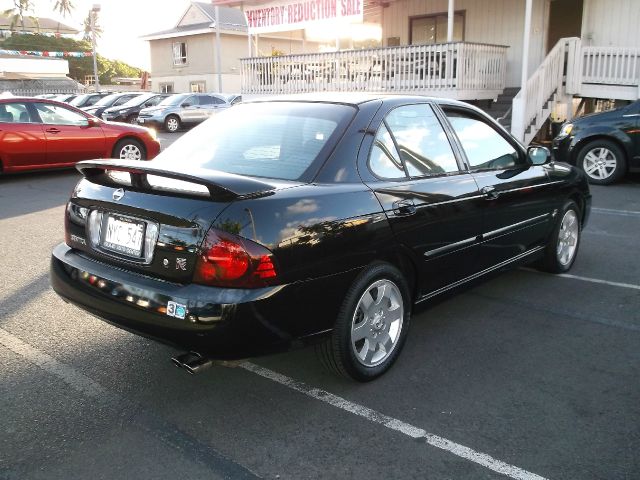2005 Nissan Sentra Crew Cab Standard Box 4-wheel Drive SLE