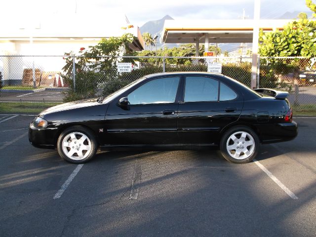 2005 Nissan Sentra Crew Cab Standard Box 4-wheel Drive SLE