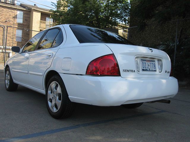 2005 Nissan Sentra E43