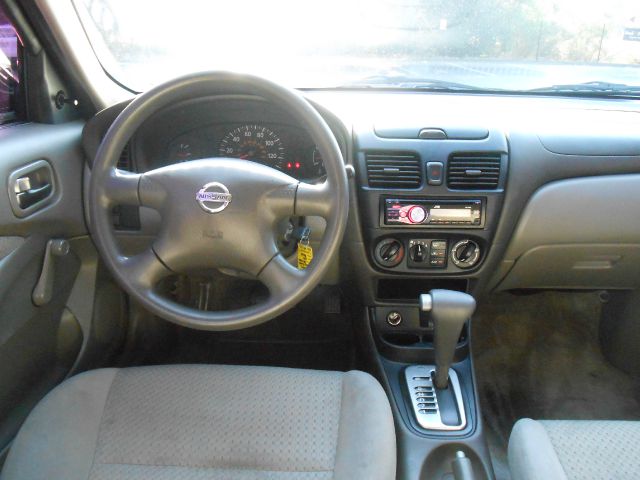 2005 Nissan Sentra W/T REG CAB