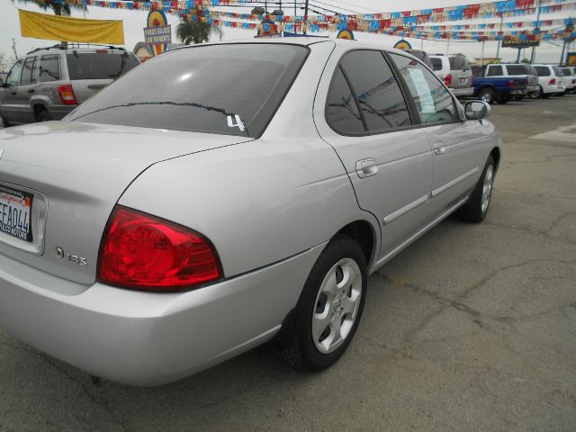 2005 Nissan Sentra E43