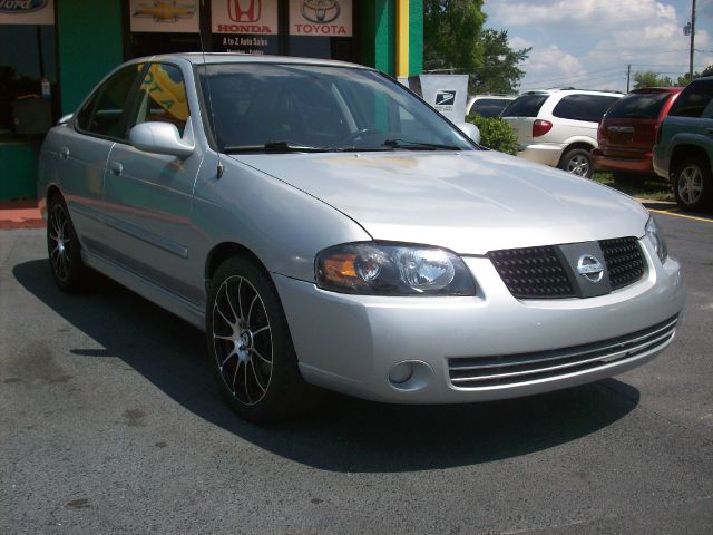 2005 Nissan Sentra Ford F250 FX4 Lariat
