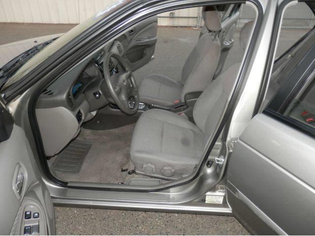 2005 Nissan Sentra E43