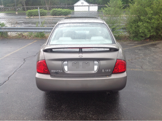 2005 Nissan Sentra E43