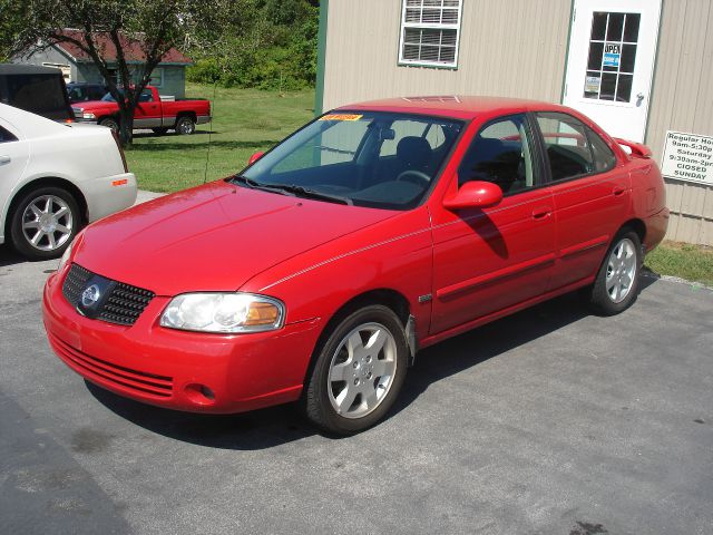 2006 Nissan Sentra Crew Cab Long Box 4-wheel Drive Dual Rear Wheel SL