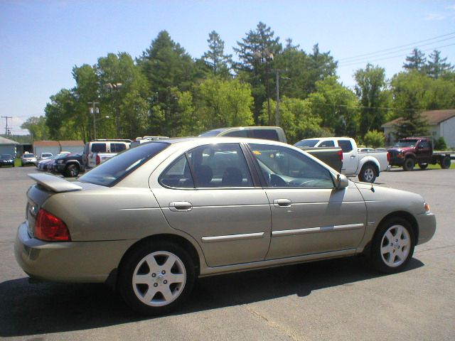 2006 Nissan Sentra LS 3.5lv6 219hp