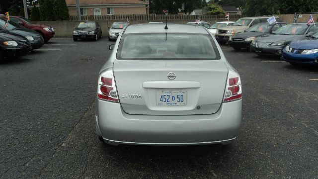 2008 Nissan Sentra 4matic 4dr 3.5L AWD SUV