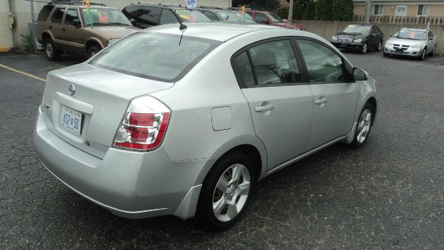 2008 Nissan Sentra 4matic 4dr 3.5L AWD SUV