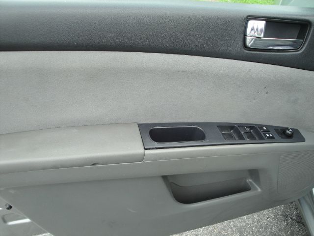 2008 Nissan Sentra 4matic 4dr 3.5L AWD SUV