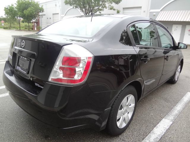 2008 Nissan Sentra 4matic 4dr 3.5L AWD SUV