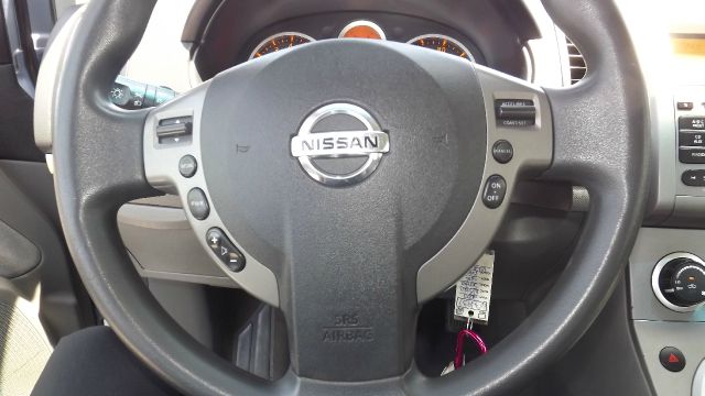 2009 Nissan Sentra 4matic 4dr 3.5L AWD SUV