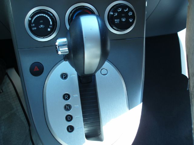 2009 Nissan Sentra 4matic 4dr 3.5L AWD SUV