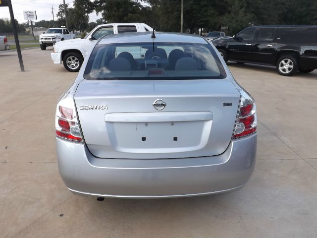 2009 Nissan Sentra 4matic 4dr 3.5L AWD SUV