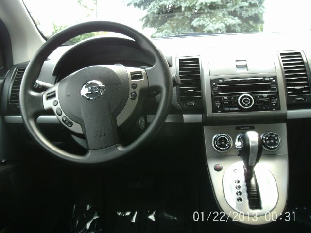 2010 Nissan Sentra 4matic 4dr 3.5L AWD SUV