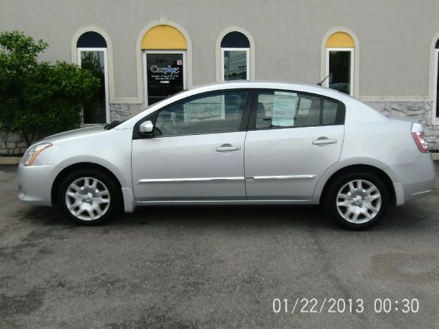 2010 Nissan Sentra 4matic 4dr 3.5L AWD SUV