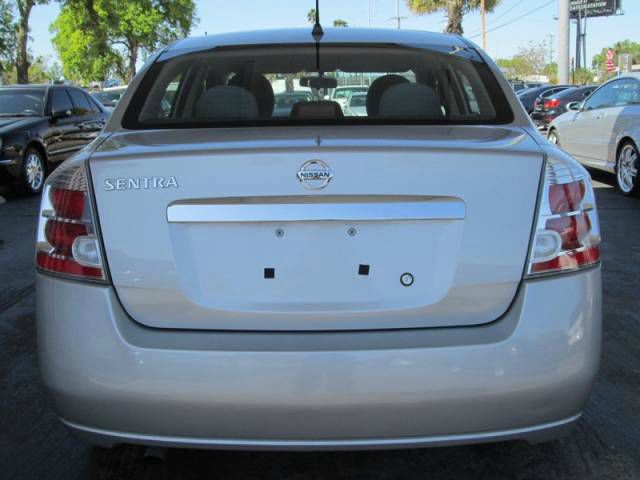 2010 Nissan Sentra 4matic 4dr 3.5L AWD SUV