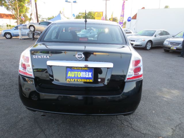 2010 Nissan Sentra 4matic 4dr 3.5L AWD SUV