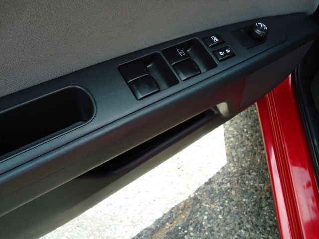 2010 Nissan Sentra 4matic 4dr 3.5L AWD SUV