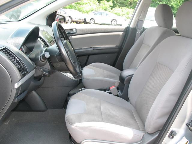2010 Nissan Sentra 4matic 4dr 3.5L AWD SUV