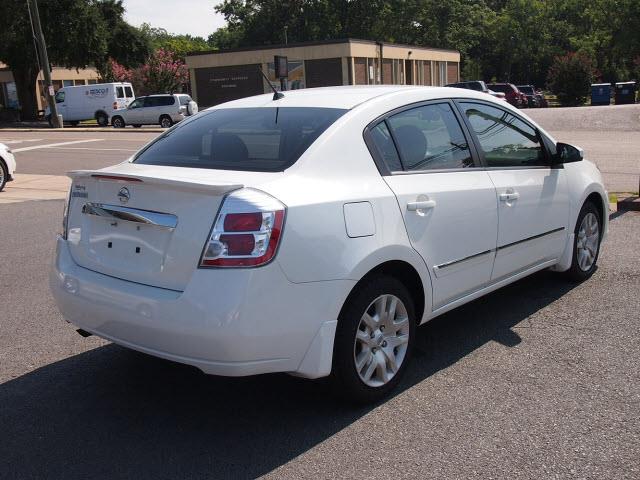 2011 Nissan Sentra 4matic 4dr 3.5L AWD SUV