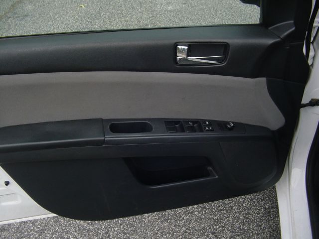 2011 Nissan Sentra SLT Heavy DUTY