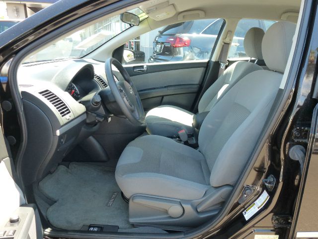 2011 Nissan Sentra 4matic 4dr 3.5L AWD SUV