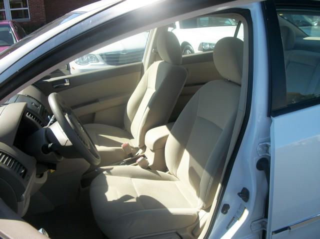 2011 Nissan Sentra Unknown