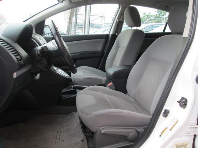 2011 Nissan Sentra Gray Leather
