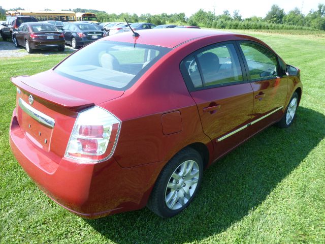 2011 Nissan Sentra 4matic 4dr 3.5L AWD SUV