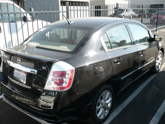 2012 Nissan Sentra 4matic 4dr 3.5L AWD SUV