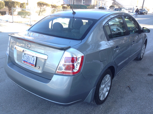 2012 Nissan Sentra 4matic 4dr 3.5L AWD SUV