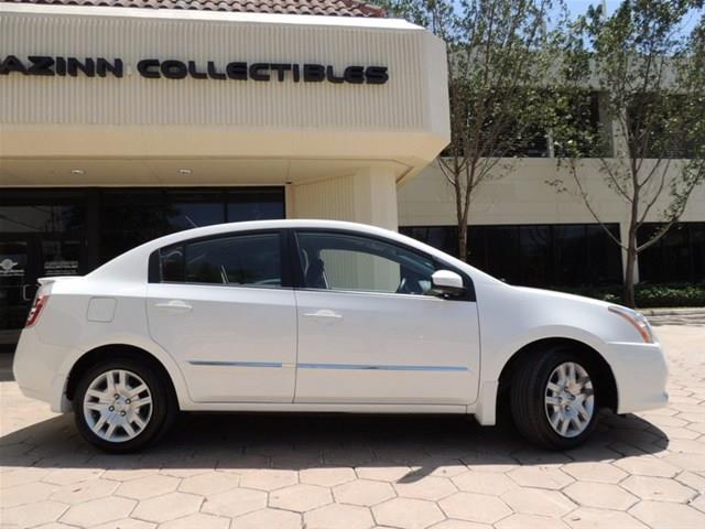 2012 Nissan Sentra 2dr Cpe Touring Auto