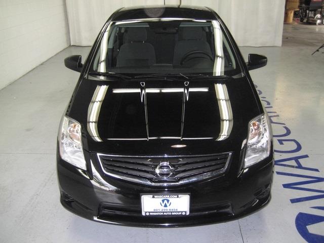 2012 Nissan Sentra 4matic 4dr 3.5L AWD SUV