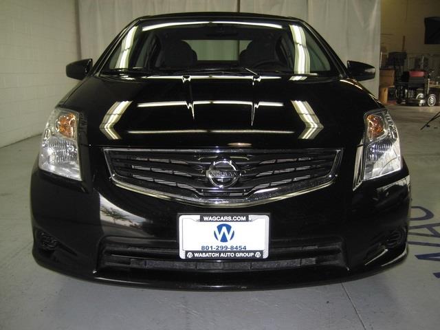 2012 Nissan Sentra 4matic 4dr 3.5L AWD SUV