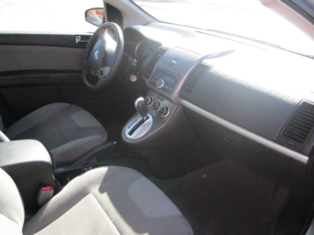 2012 Nissan Sentra 4matic 4dr 3.5L AWD SUV