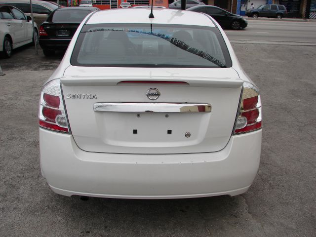 2012 Nissan Sentra 4matic 4dr 3.5L AWD SUV