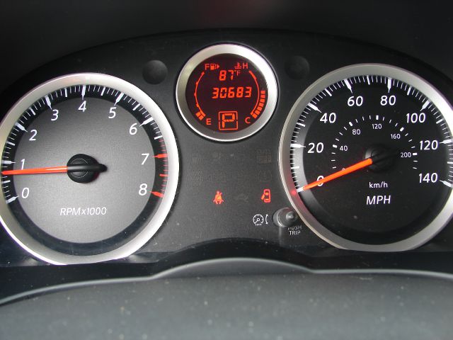 2012 Nissan Sentra 4matic 4dr 3.5L AWD SUV