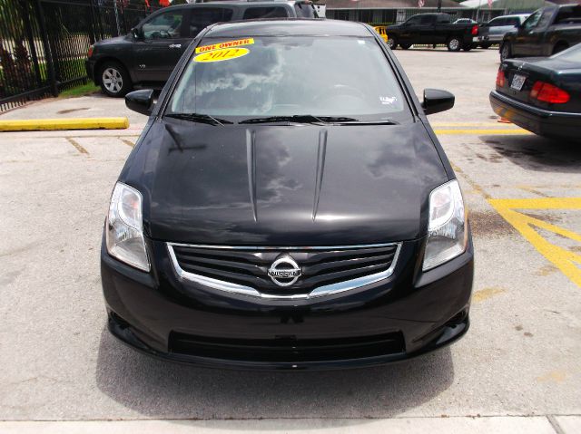 2012 Nissan Sentra 4matic 4dr 3.5L AWD SUV