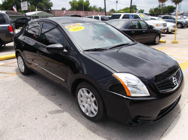2012 Nissan Sentra 4matic 4dr 3.5L AWD SUV