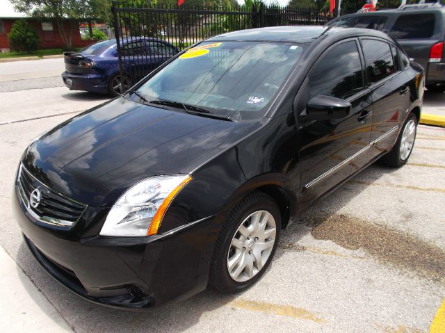 2012 Nissan Sentra 4matic 4dr 3.5L AWD SUV