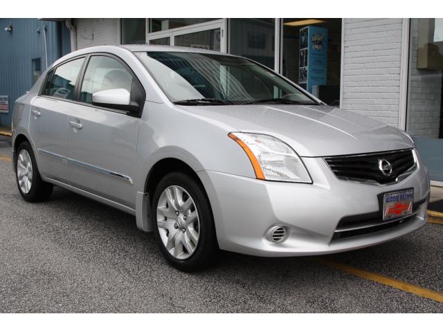 2012 Nissan Sentra 4matic 4dr 3.5L AWD SUV