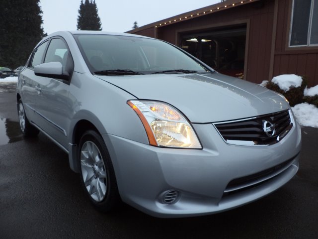 2012 Nissan Sentra 4matic 4dr 3.5L AWD SUV