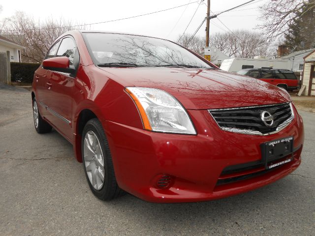 2012 Nissan Sentra 4matic 4dr 3.5L AWD SUV