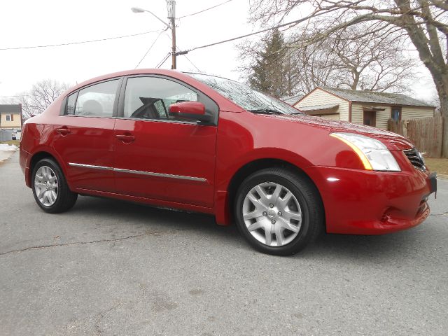 2012 Nissan Sentra 4matic 4dr 3.5L AWD SUV