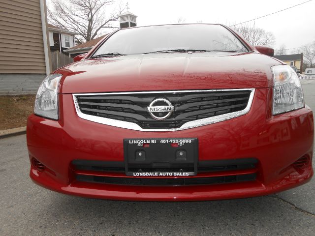 2012 Nissan Sentra 4matic 4dr 3.5L AWD SUV