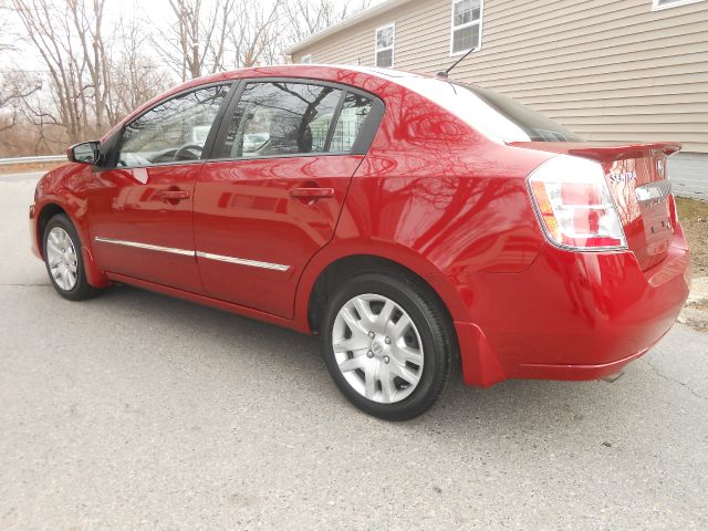 2012 Nissan Sentra 4matic 4dr 3.5L AWD SUV