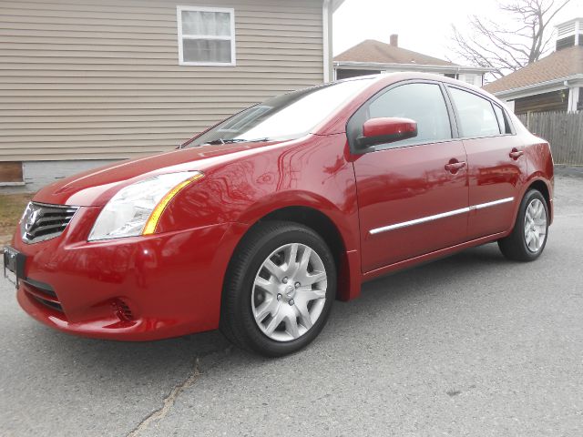 2012 Nissan Sentra 4matic 4dr 3.5L AWD SUV
