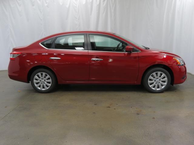 2013 Nissan Sentra Quad-short-slt-diesel-4wd-cd Player